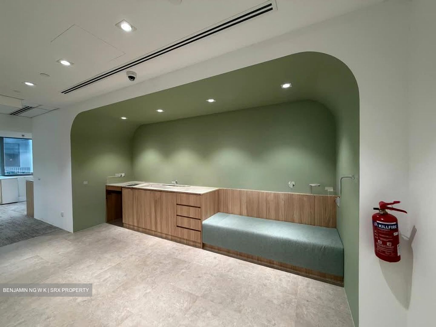 Robinson 112 (D1), Office #535488061